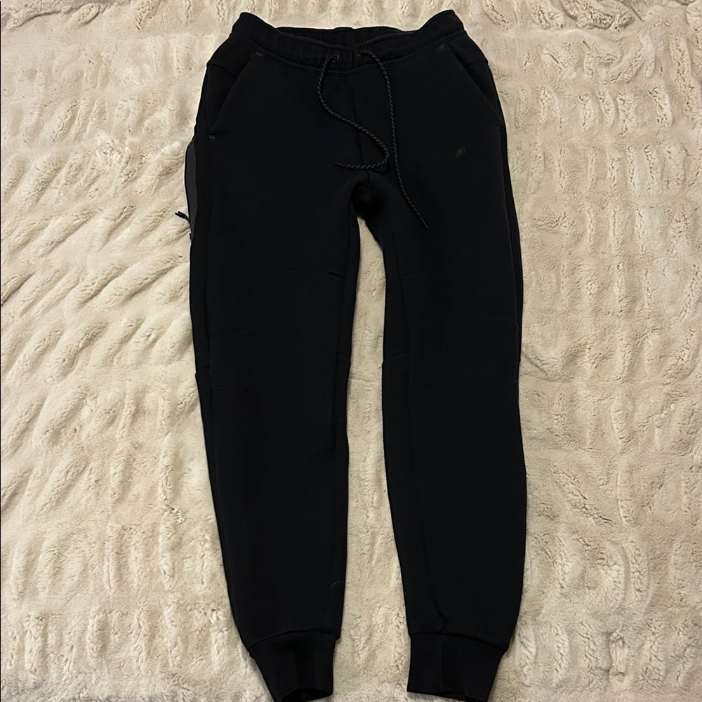 Men’s Small Nike Tech Fleece Joggers